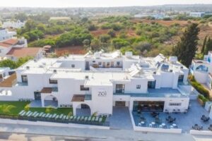 Zoí Boutique Suites (Ex. Salmary Hotel Apartments)