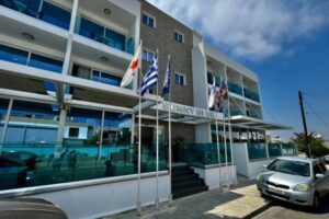 Sunny Blue (Ex. Mastronapa Apartment)