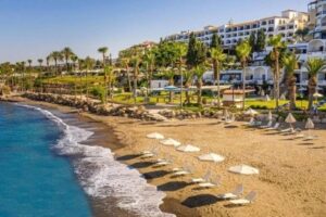 Coral Beach Hotel & Resort