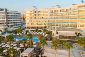 Vrissaki Beach (Paralimni)